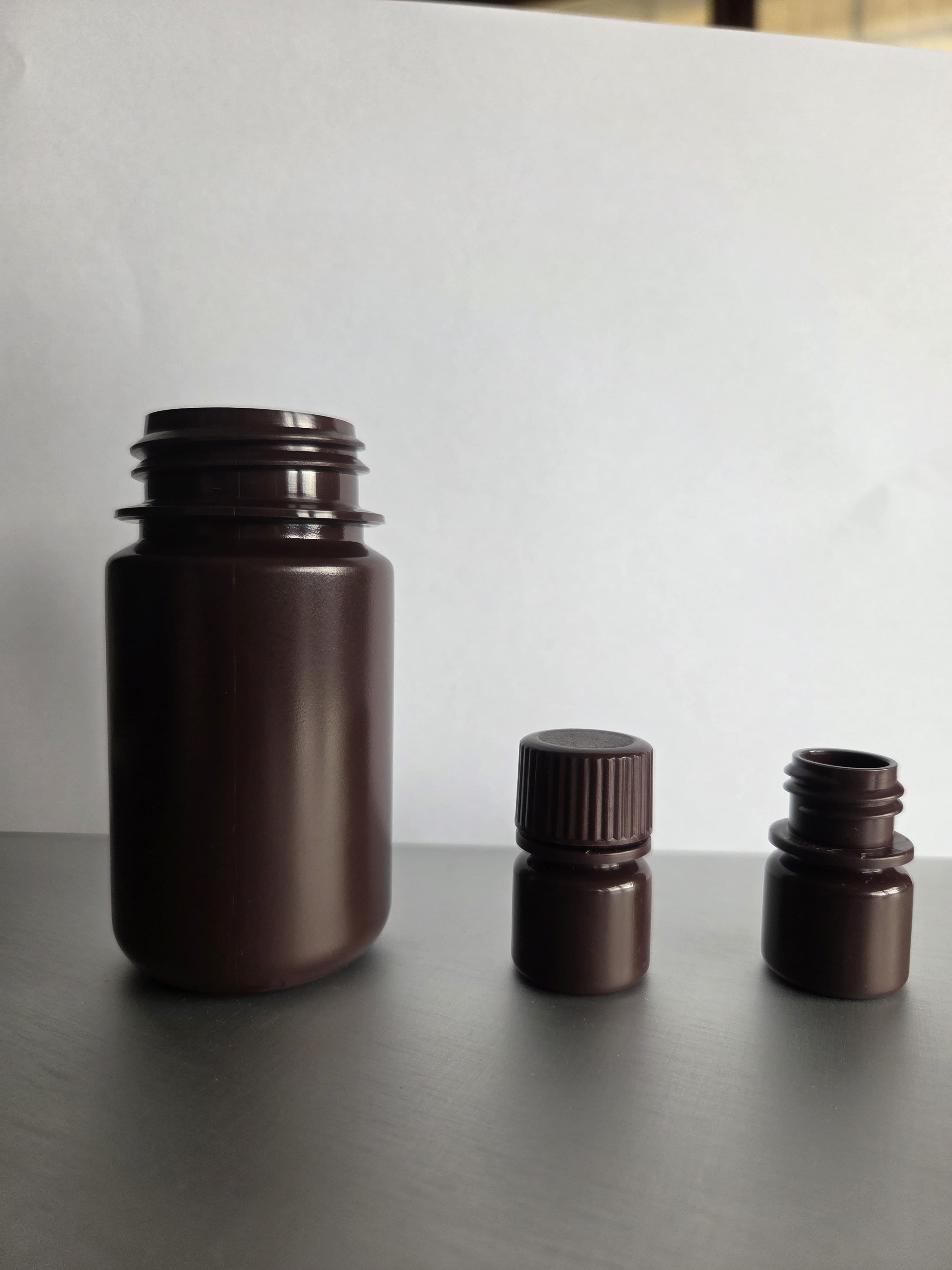 Bottiglie HDPE Ambrate